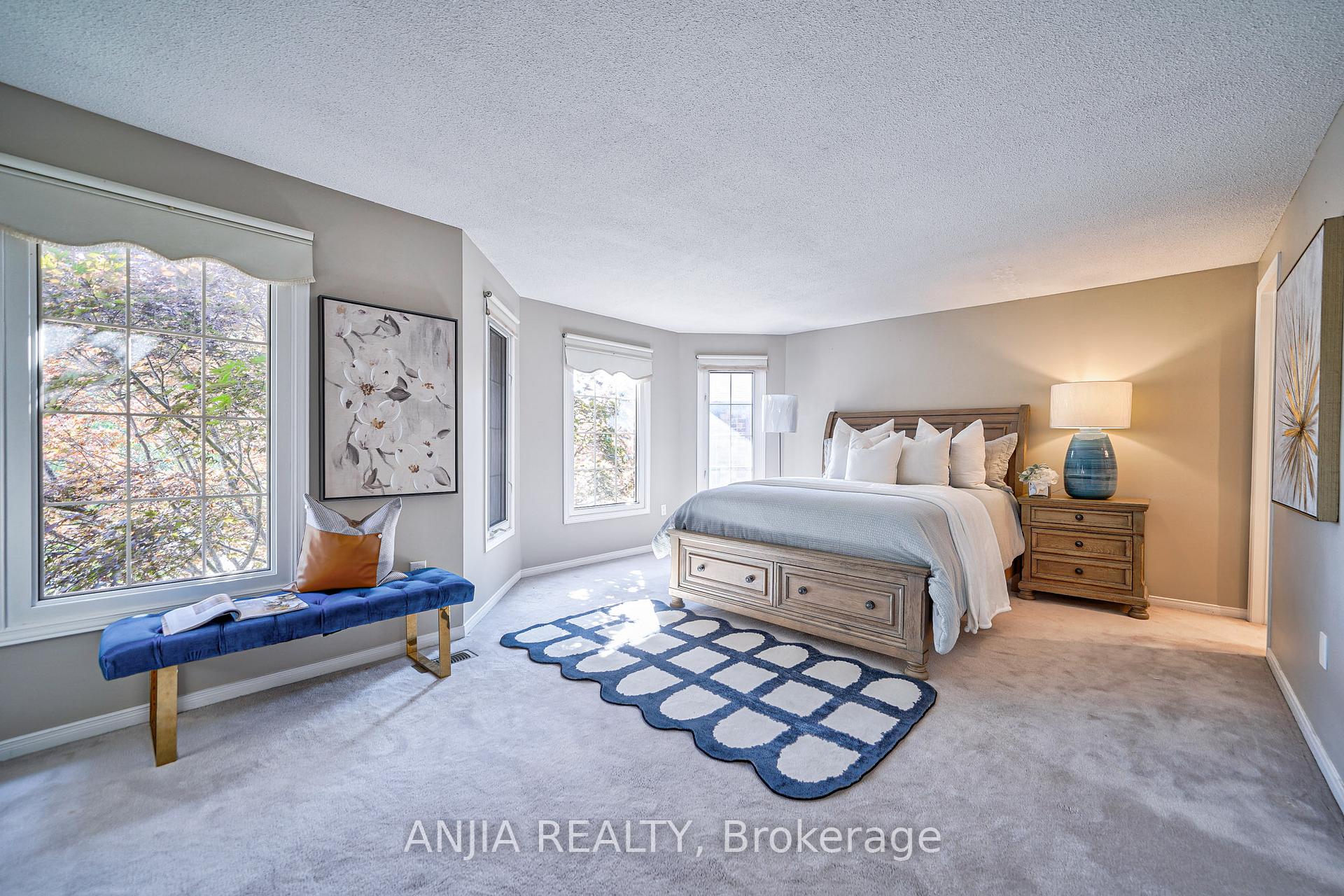 Photo 23 of 94 Tilman Circle, Markham, Markham Village — HOMEH