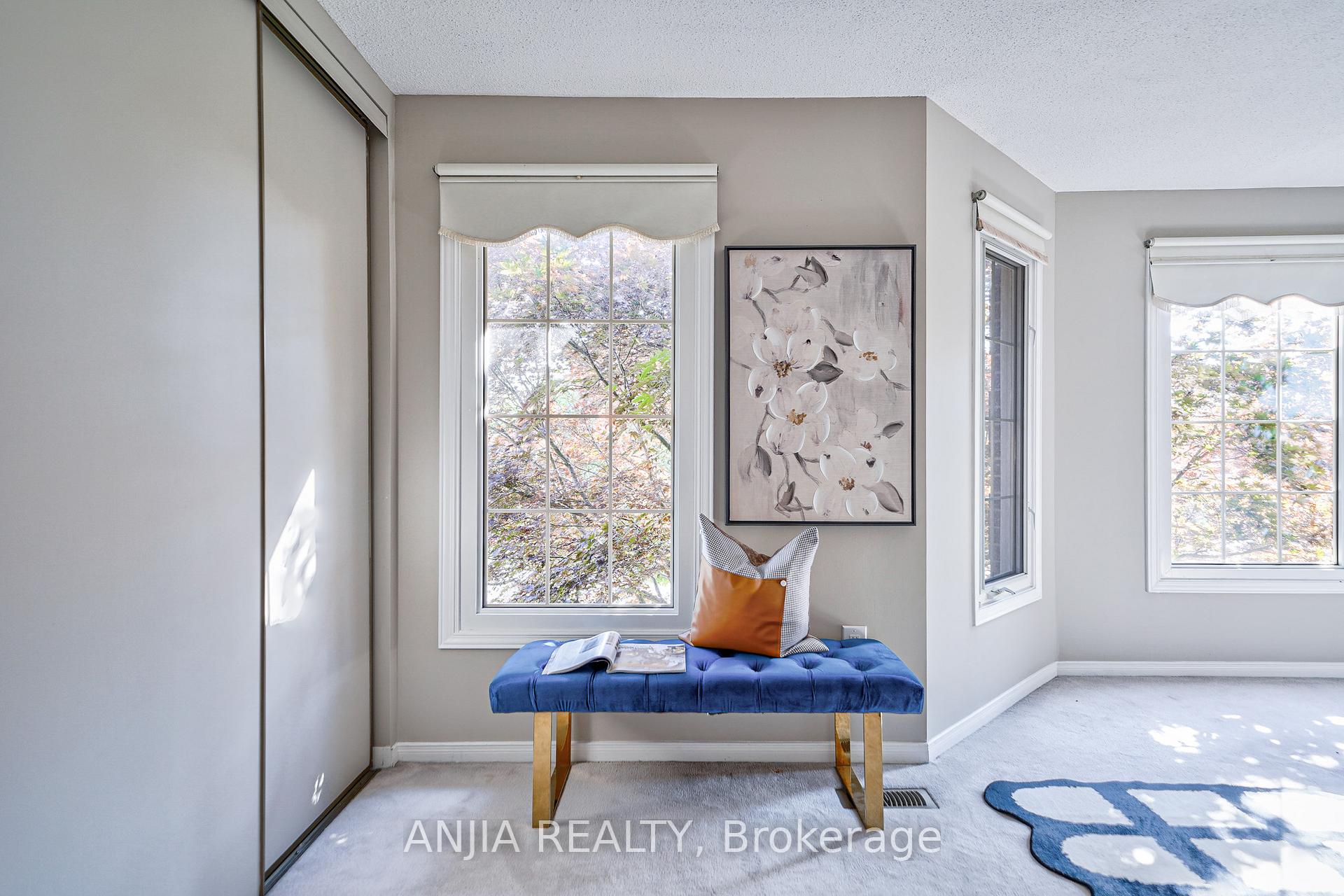 Photo 24 of 94 Tilman Circle, Markham, Markham Village — HOMEH