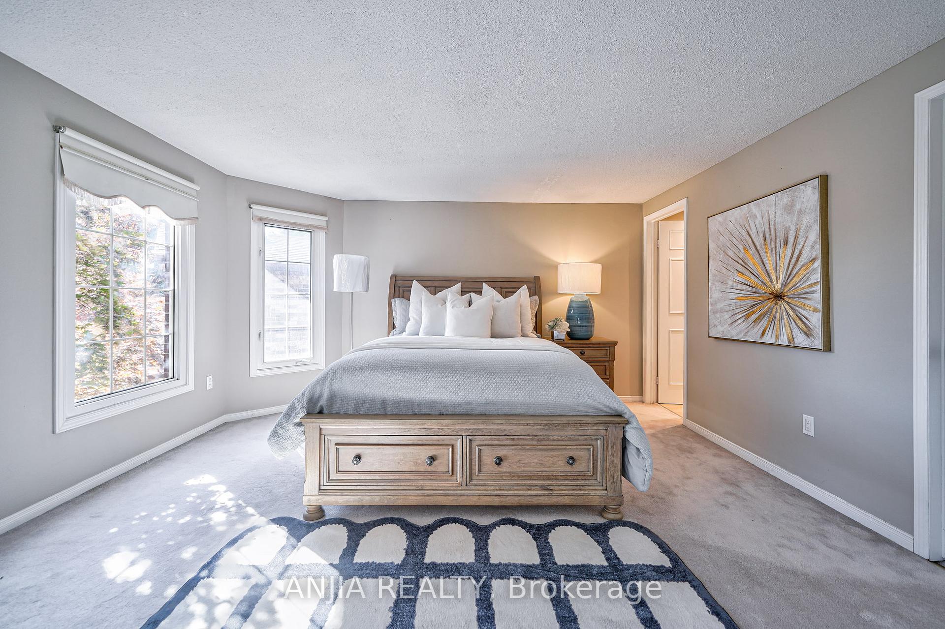 Photo 25 of 94 Tilman Circle, Markham, Markham Village — HOMEH
