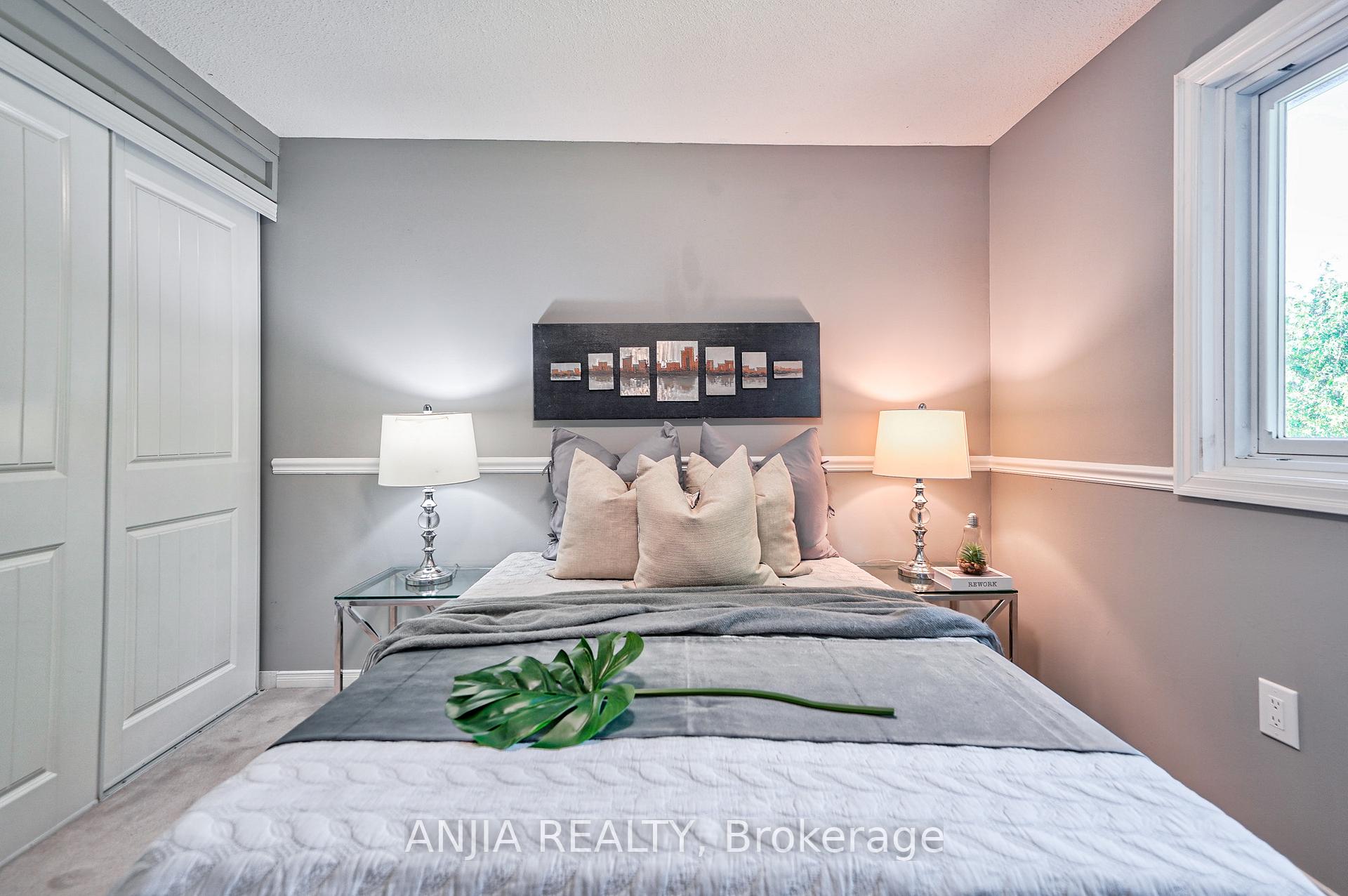 Photo 30 of 94 Tilman Circle, Markham, Markham Village — HOMEH