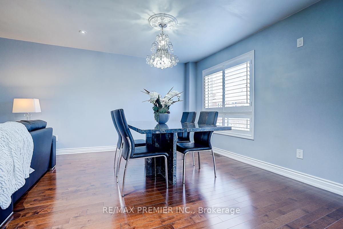 Photo 11 of 146 Michelle Drive, Vaughan, East Woodbridge — HOMEH