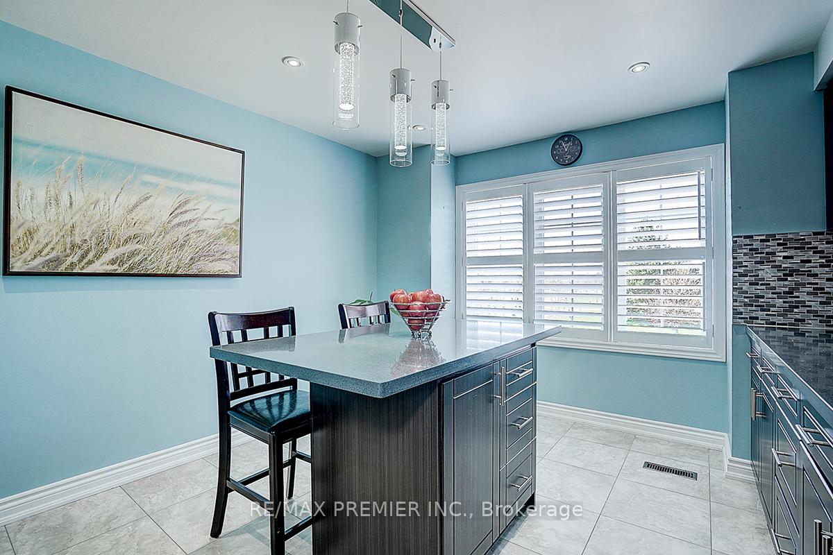 Photo 27 of 146 Michelle Drive, Vaughan, East Woodbridge — HOMEH
