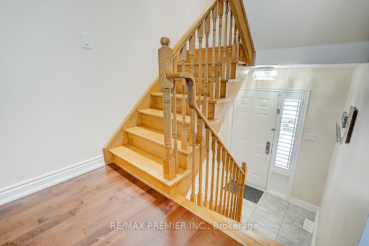 Photo 28 of 146 Michelle Drive, Vaughan, East Woodbridge — HOMEH
