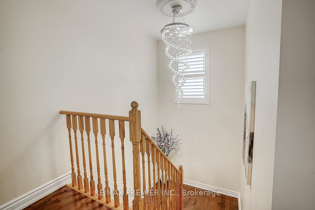 Photo 29 of 146 Michelle Drive, Vaughan, East Woodbridge — HOMEH