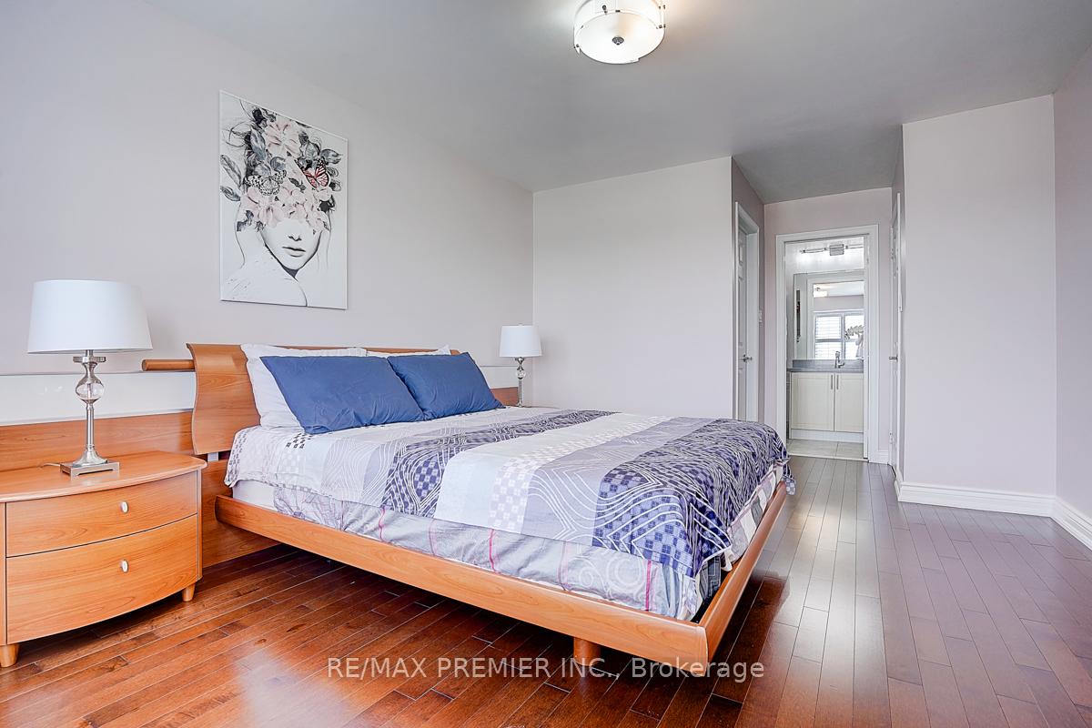 Photo 32 of 146 Michelle Drive, Vaughan, East Woodbridge — HOMEH