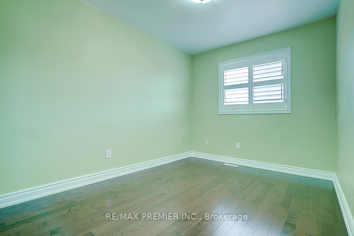 Photo 39 of 146 Michelle Drive, Vaughan, East Woodbridge — HOMEH