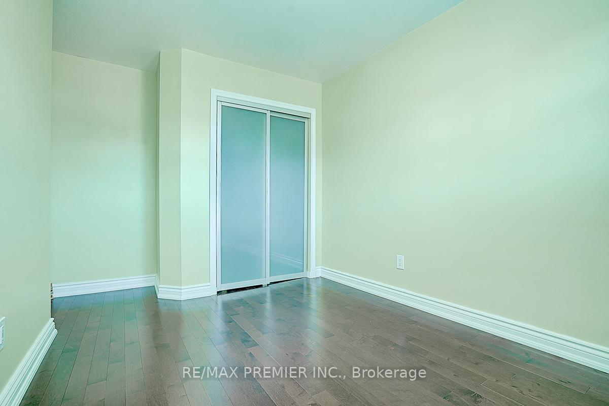 Photo 40 of 146 Michelle Drive, Vaughan, East Woodbridge — HOMEH