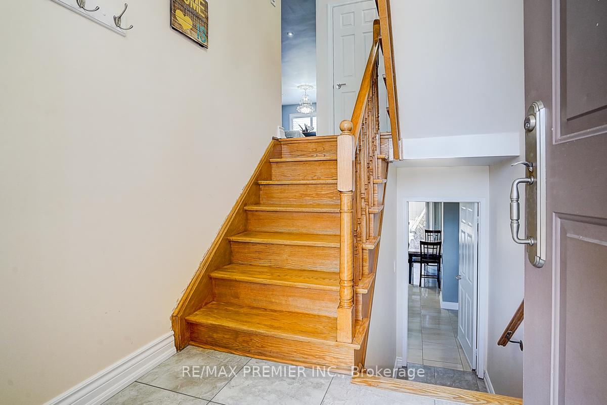Photo 42 of 146 Michelle Drive, Vaughan, East Woodbridge — HOMEH