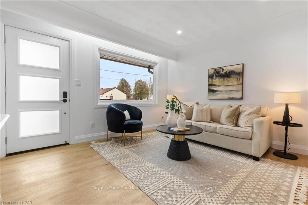 Photo 6 of 161 Smith St, North Perth, Monkton — HOMEH