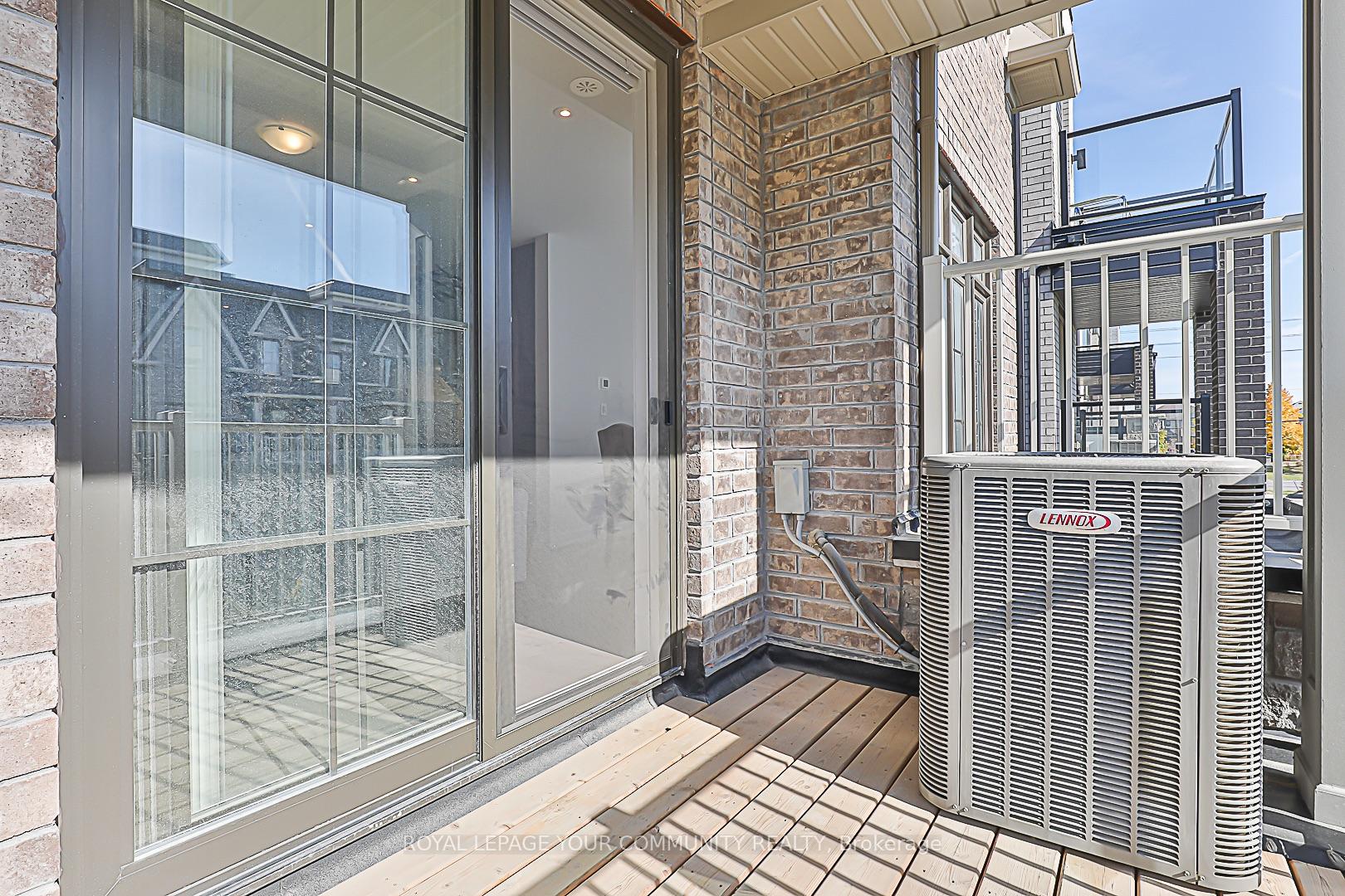 Photo 17 of 24 Gilbert Wright Avenue, Markham, Angus Glen — HOMEH