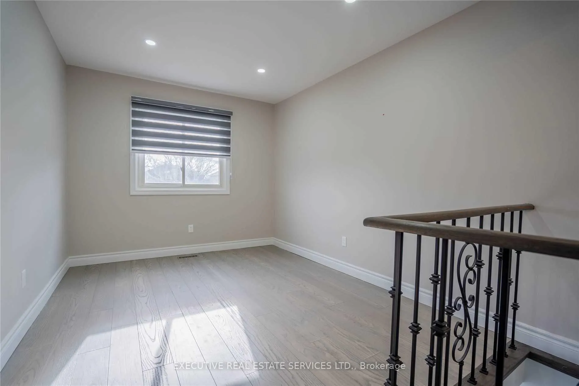 Photo 18 of 46 Willowbrook Drive, Whitby, Pringle Creek — HOMEH