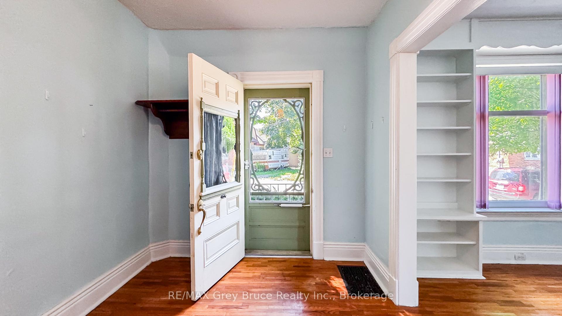 Photo 9 of 68 2ND Street, Arran-Elderslie — HOMEH