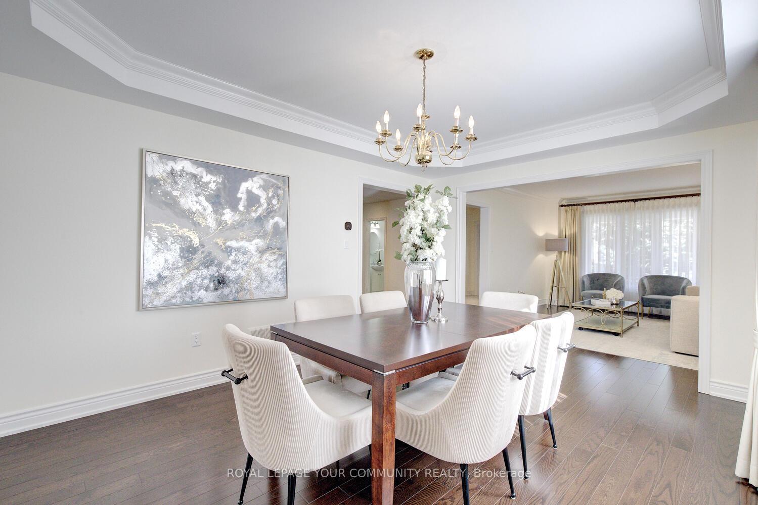 Photo 15 of 33 Robertson Close, Vaughan, Maple — HOMEH
