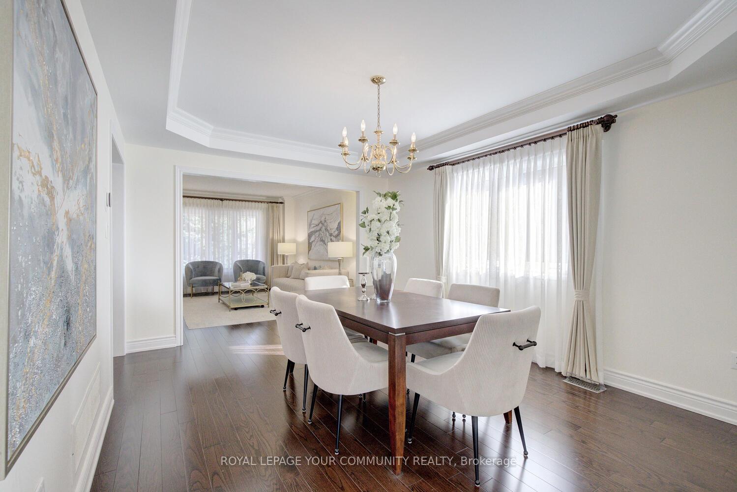 Photo 16 of 33 Robertson Close, Vaughan, Maple — HOMEH