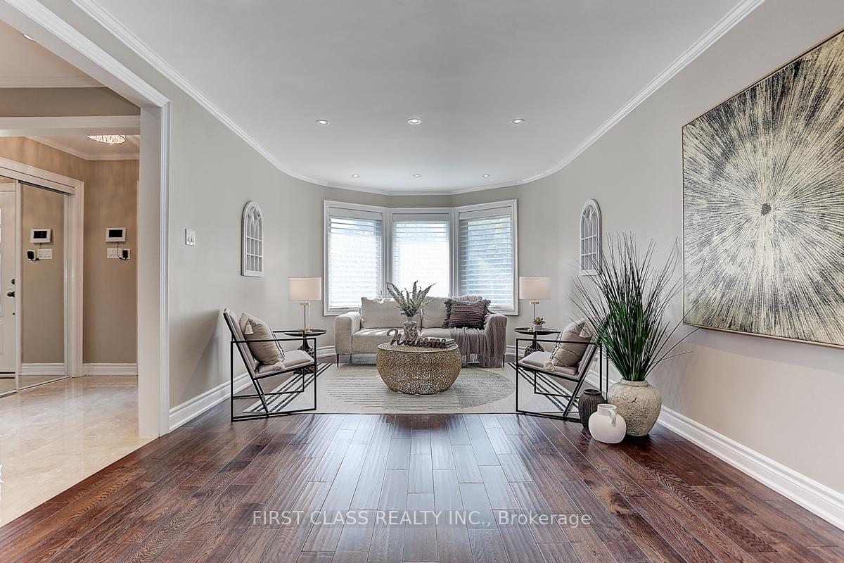 Photo 6 of 16 Lindemann Street, Markham, Aileen-Willowbrook — HOMEH