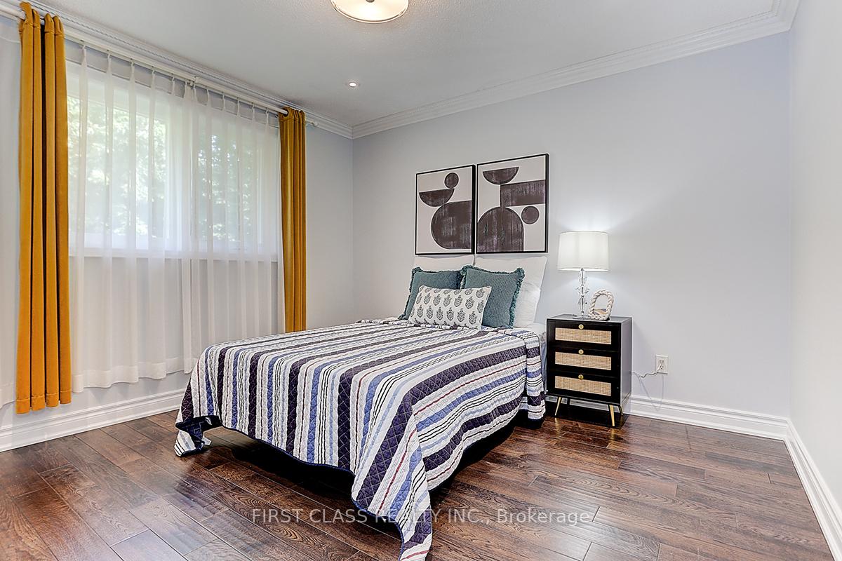 Photo 26 of 16 Lindemann Street, Markham, Aileen-Willowbrook — HOMEH