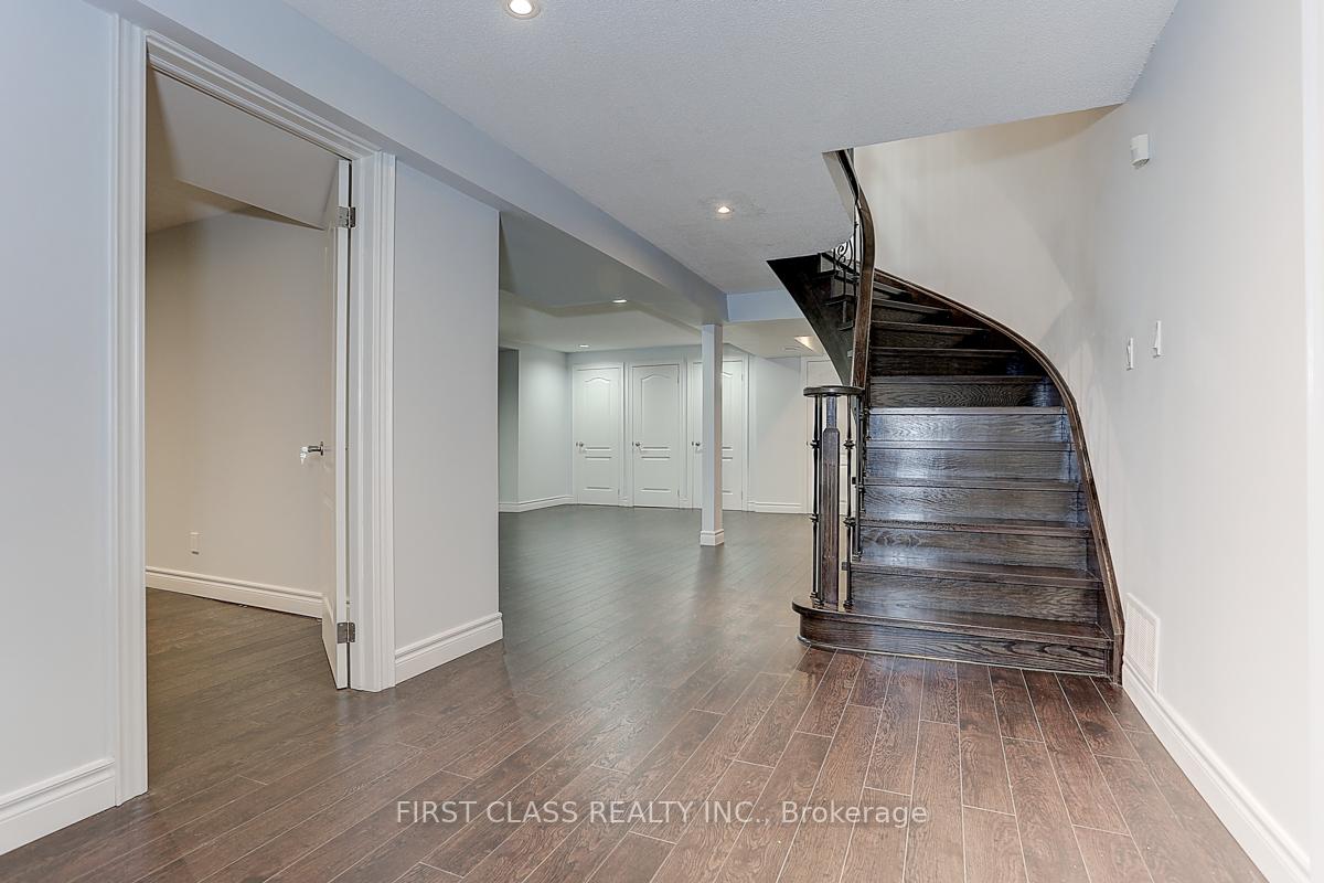 Photo 28 of 16 Lindemann Street, Markham, Aileen-Willowbrook — HOMEH