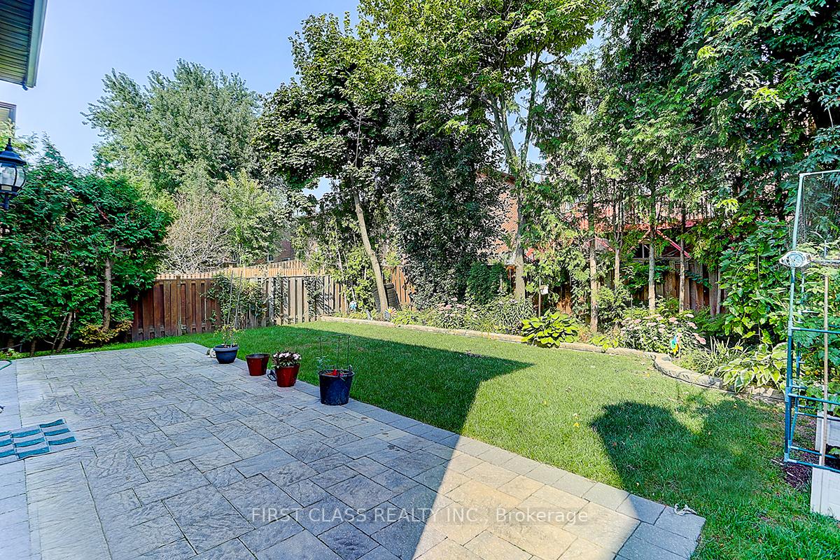 Photo 35 of 16 Lindemann Street, Markham, Aileen-Willowbrook — HOMEH