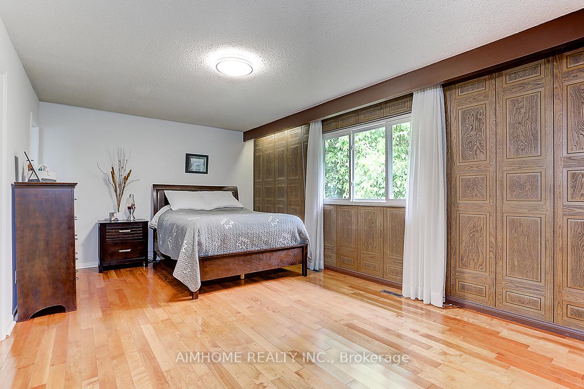 Photo 13 of 40 Willowbrook Road, Markham, Aileen-Willowbrook — HOMEH