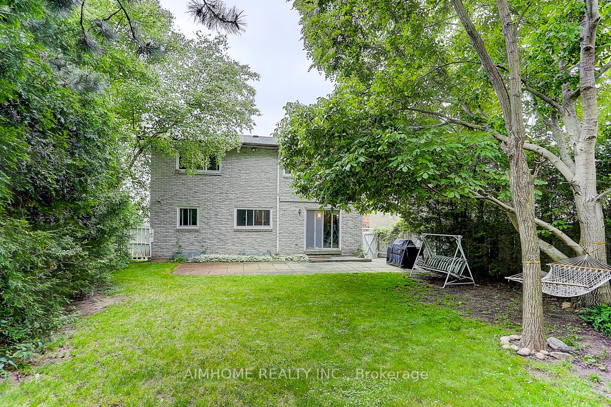 Photo 22 of 40 Willowbrook Road, Markham, Aileen-Willowbrook — HOMEH