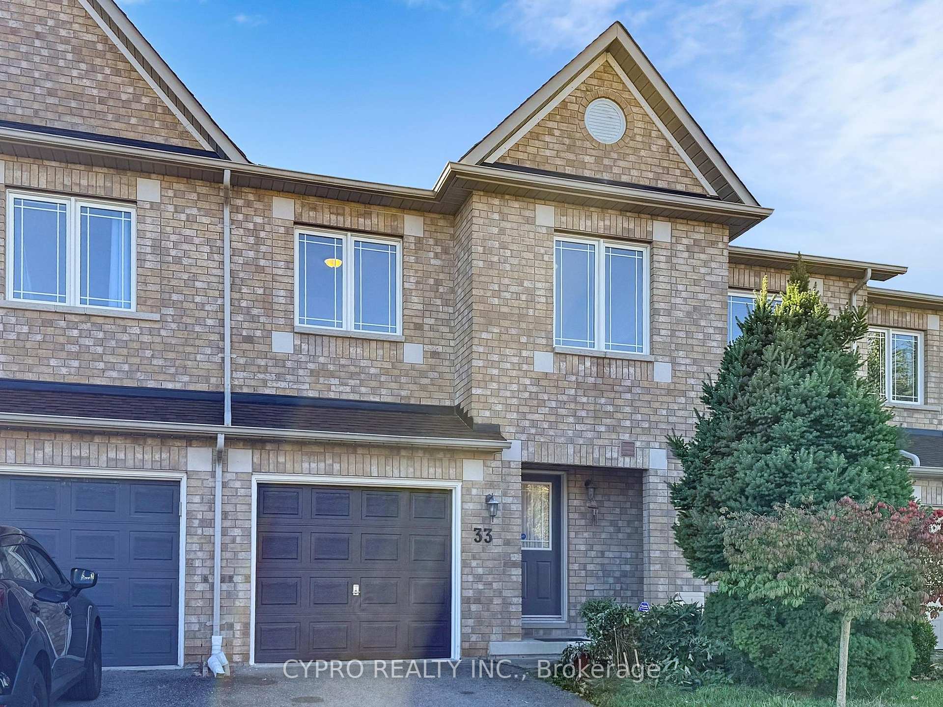 Photo 2 of 33 Bilbrough Street, Aurora, Bayview Northeast — HOMEH