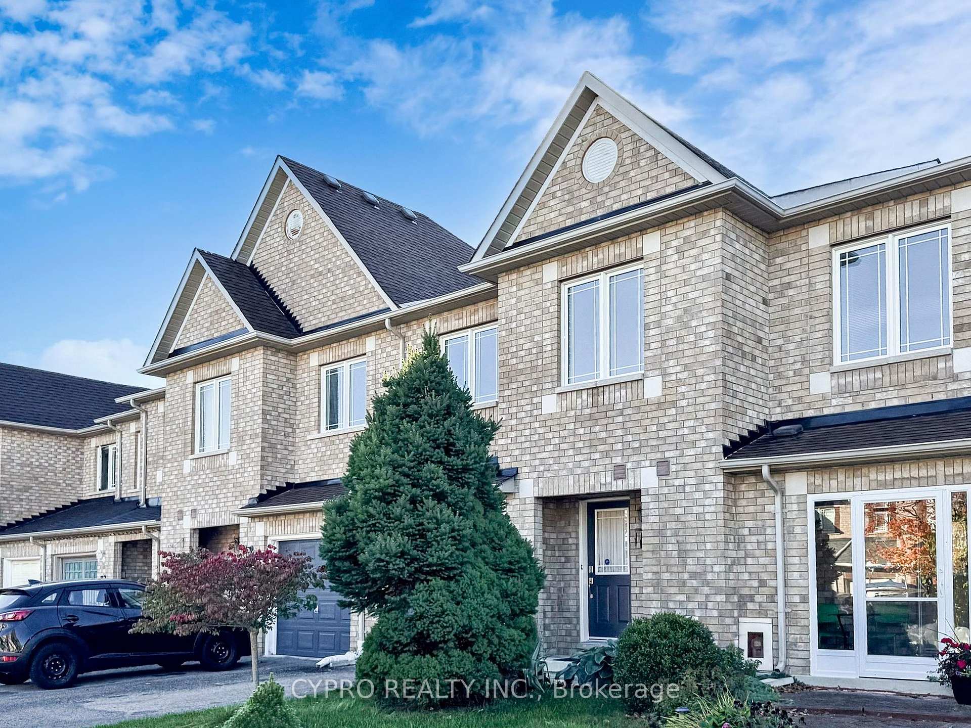 Photo 3 of 33 Bilbrough Street, Aurora, Bayview Northeast — HOMEH