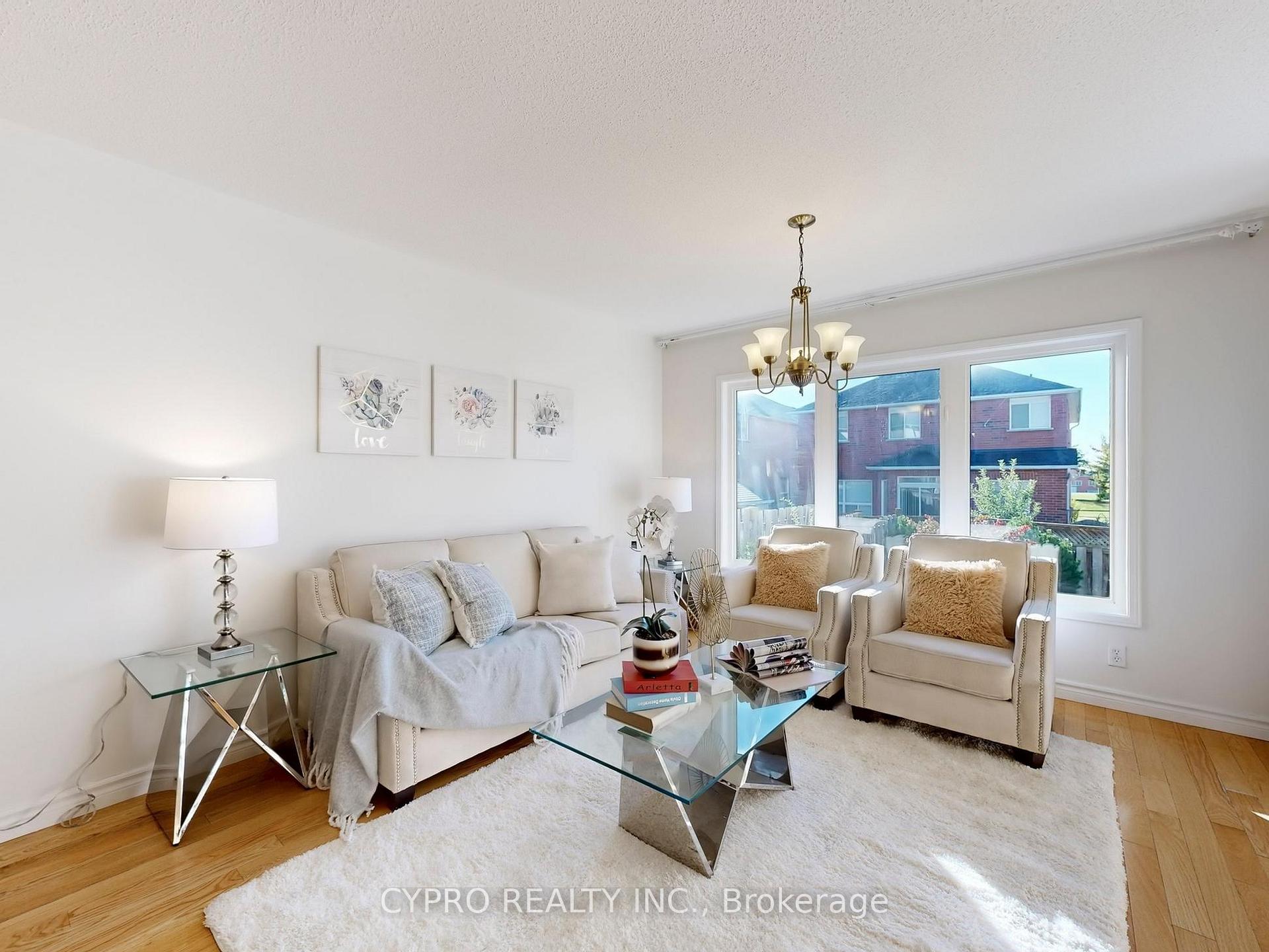 Photo 5 of 33 Bilbrough Street, Aurora, Bayview Northeast — HOMEH