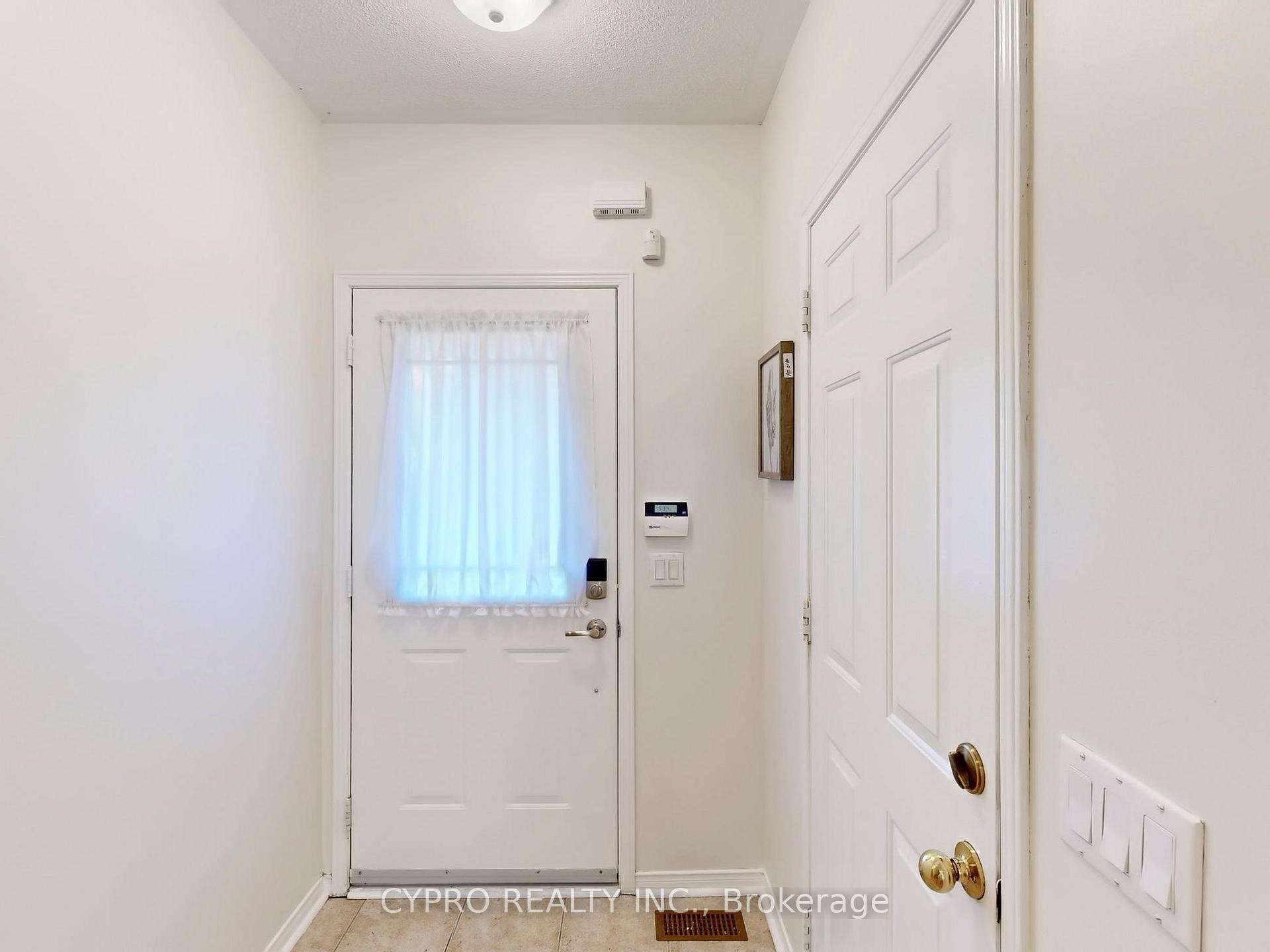 Photo 14 of 33 Bilbrough Street, Aurora, Bayview Northeast — HOMEH