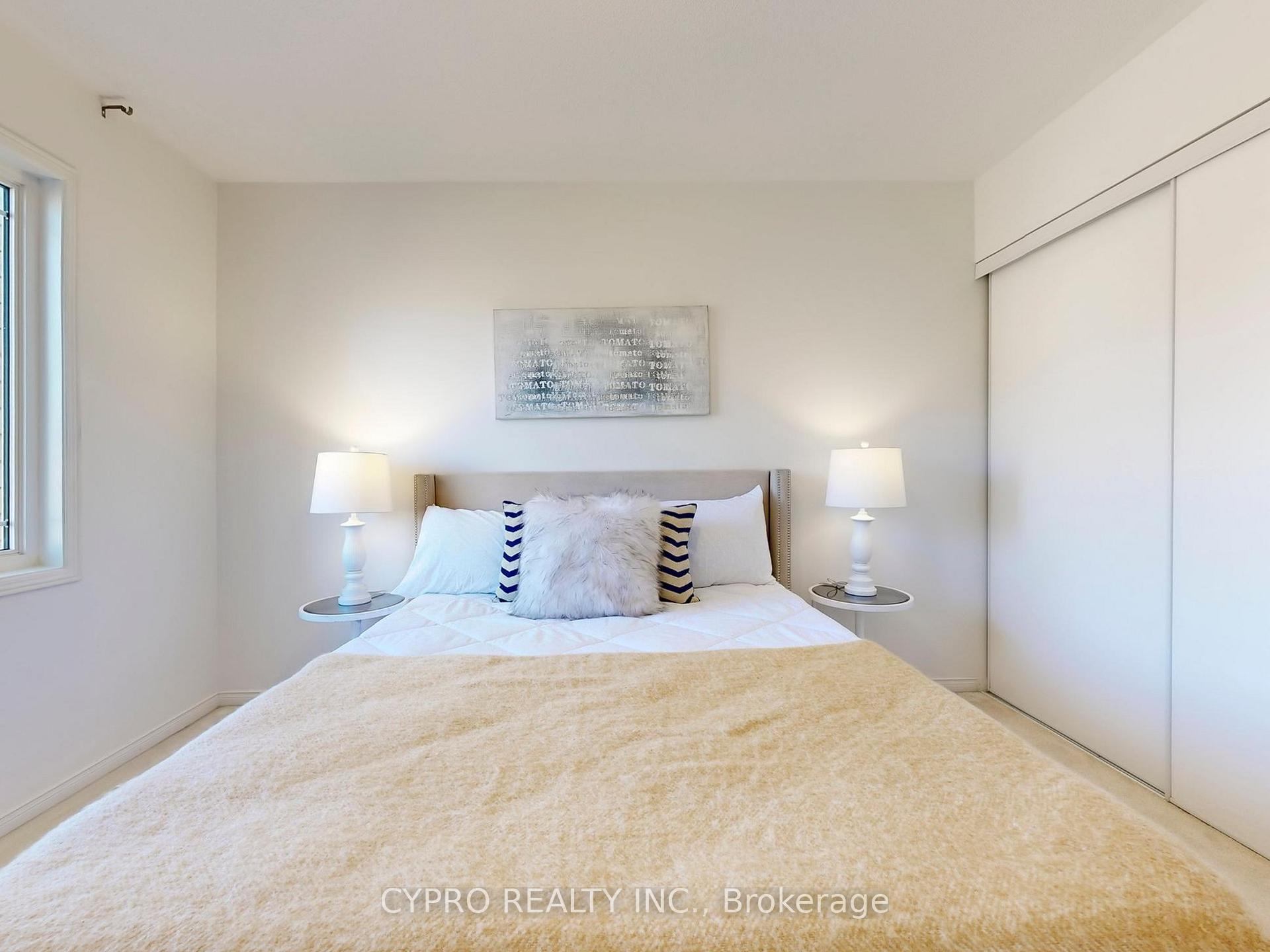 Photo 24 of 33 Bilbrough Street, Aurora, Bayview Northeast — HOMEH