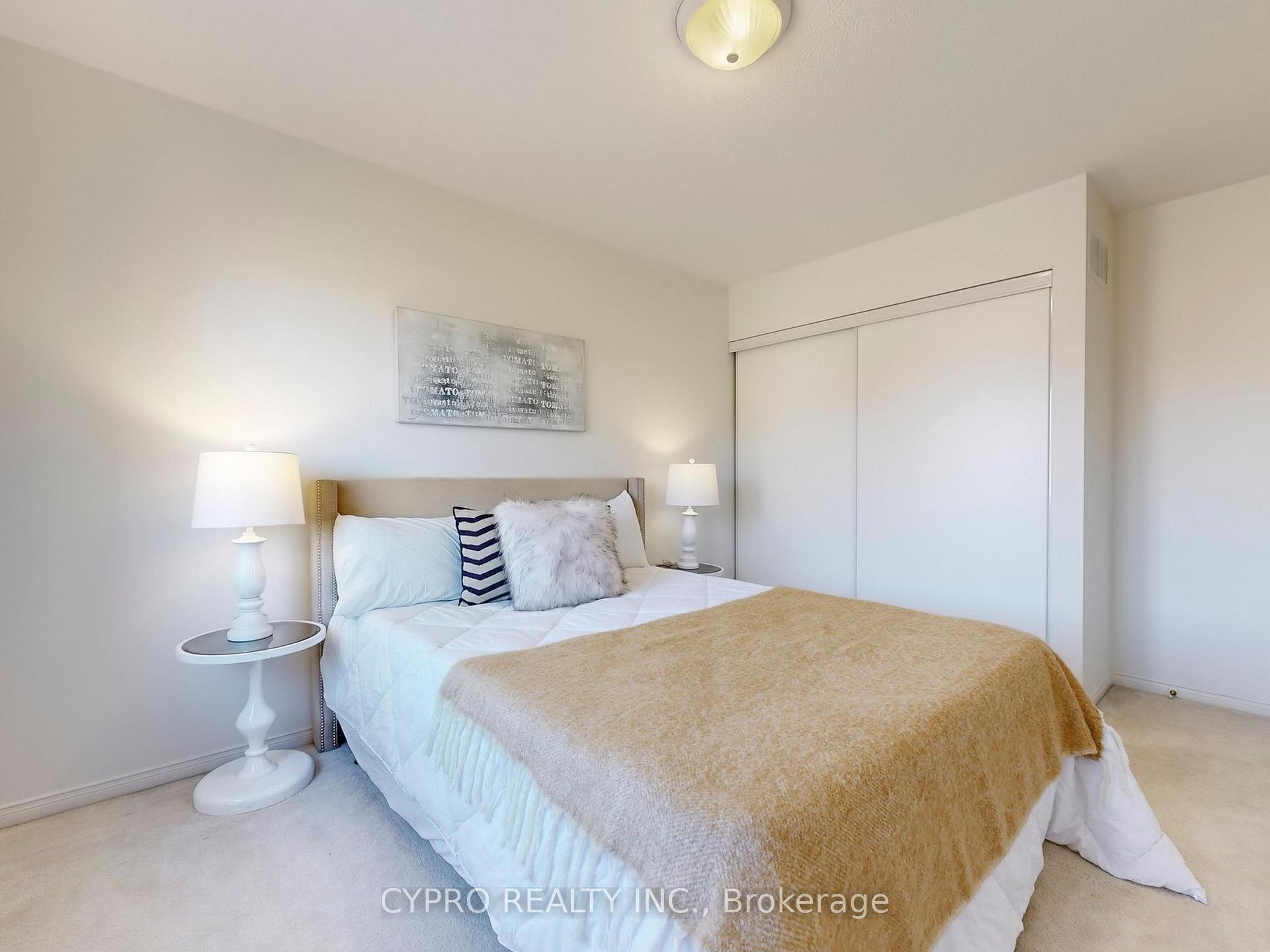 Photo 25 of 33 Bilbrough Street, Aurora, Bayview Northeast — HOMEH