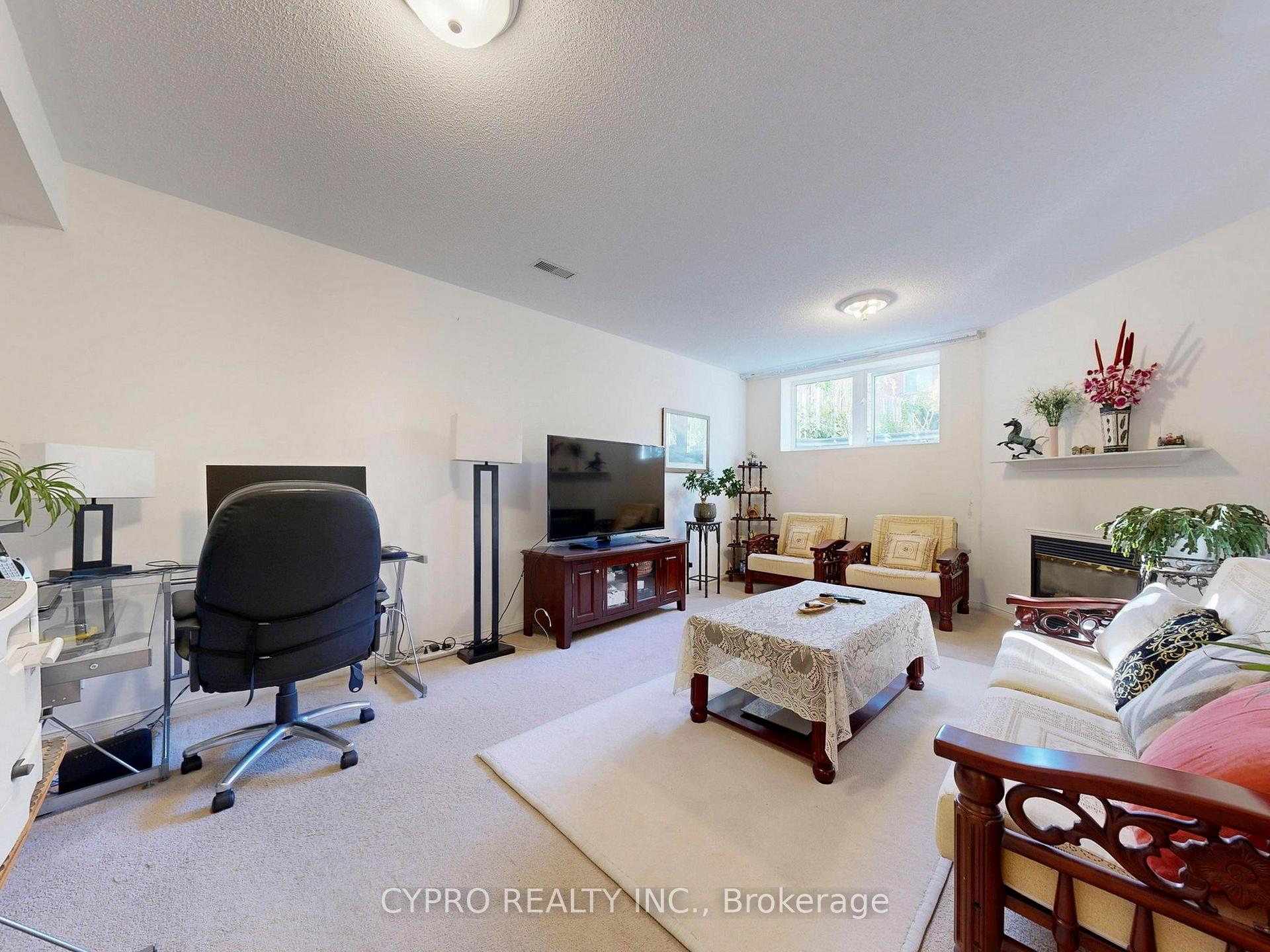 Photo 34 of 33 Bilbrough Street, Aurora, Bayview Northeast — HOMEH