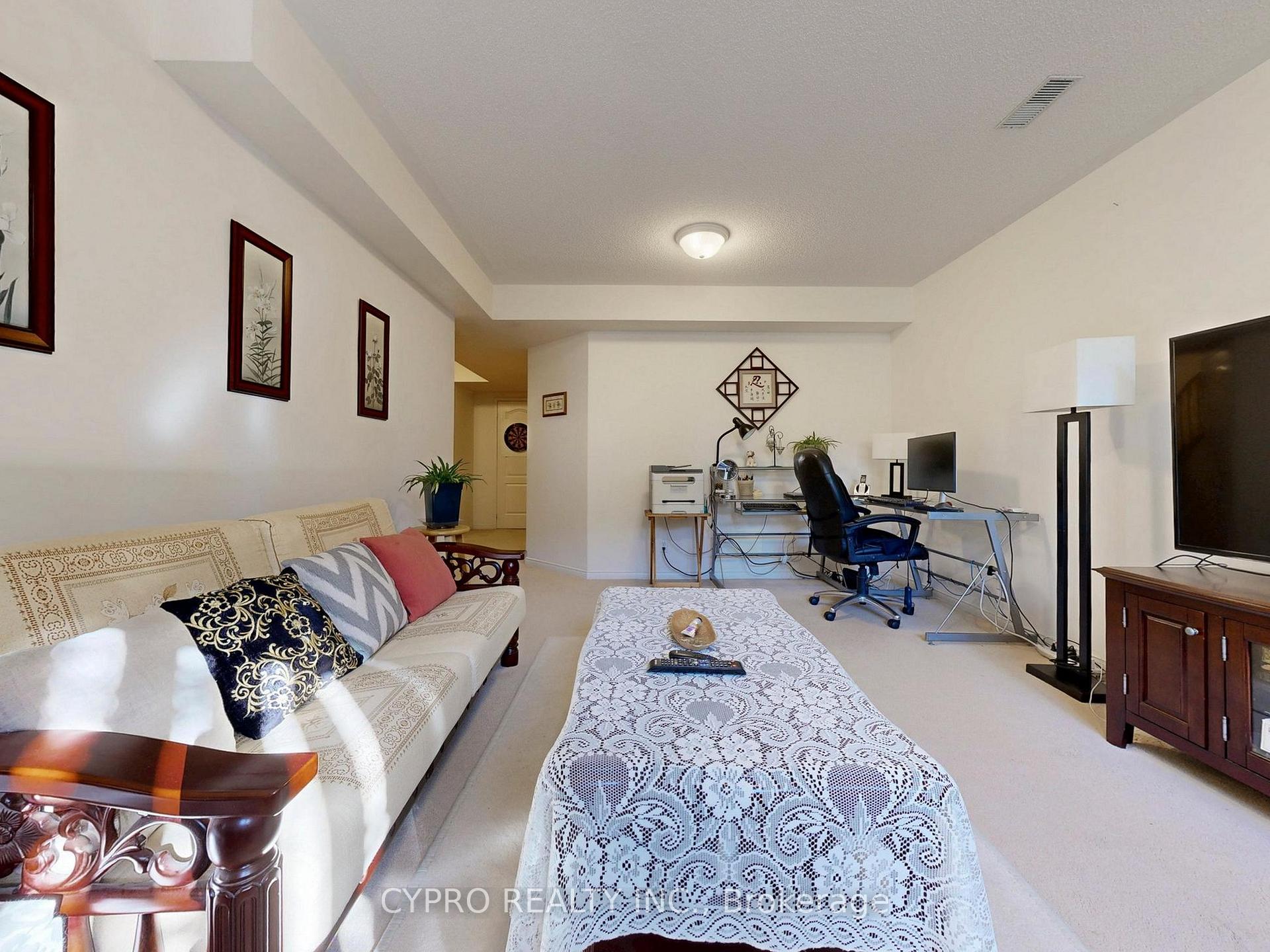 Photo 41 of 33 Bilbrough Street, Aurora, Bayview Northeast — HOMEH