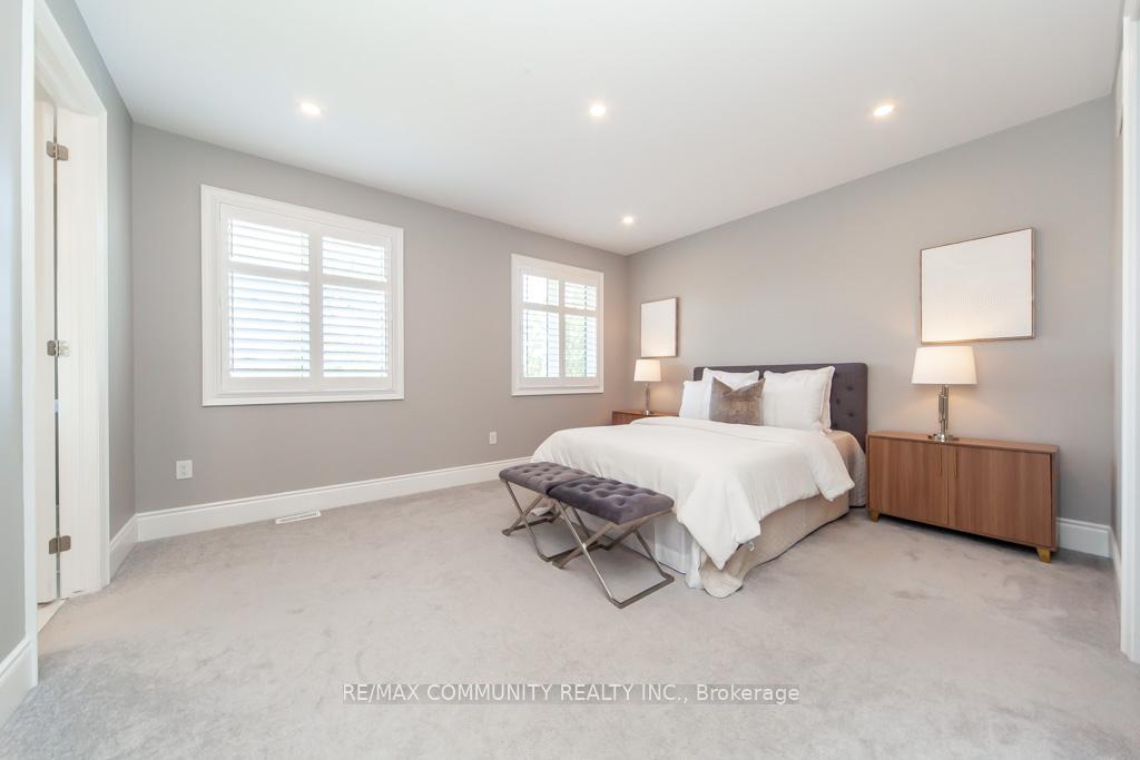 Photo 23 of 70 Barkerville Drive, Whitby, Lynde Creek — HOMEH