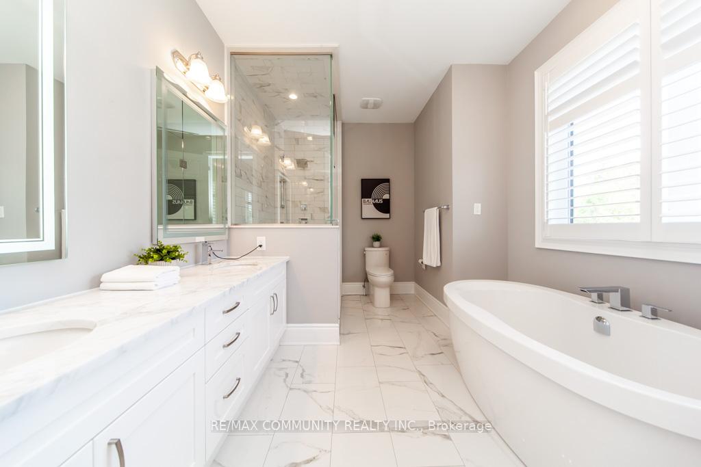 Photo 26 of 70 Barkerville Drive, Whitby, Lynde Creek — HOMEH