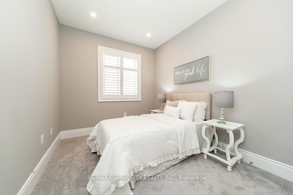 Photo 32 of 70 Barkerville Drive, Whitby, Lynde Creek — HOMEH