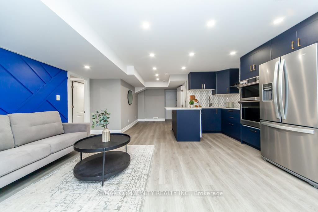 Photo 39 of 70 Barkerville Drive, Whitby, Lynde Creek — HOMEH