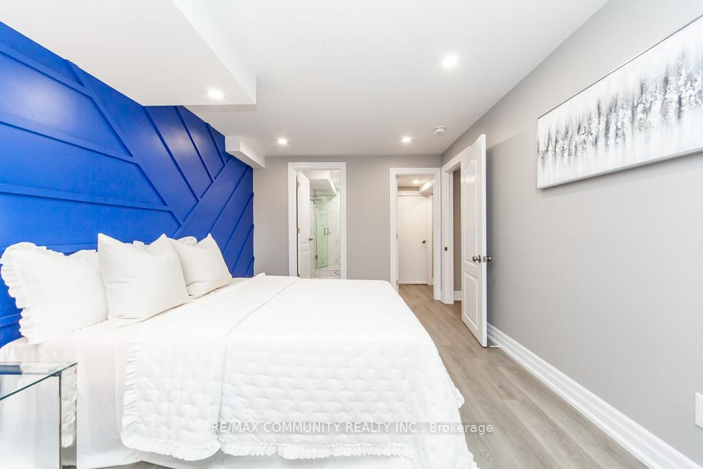 Photo 44 of 70 Barkerville Drive, Whitby, Lynde Creek — HOMEH