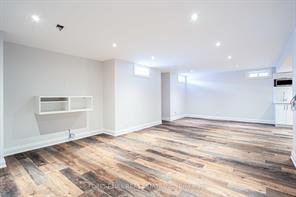 Photo 11 of Unit 2, 42 Crockart Lane, Aurora, Rural Aurora — HOMEH