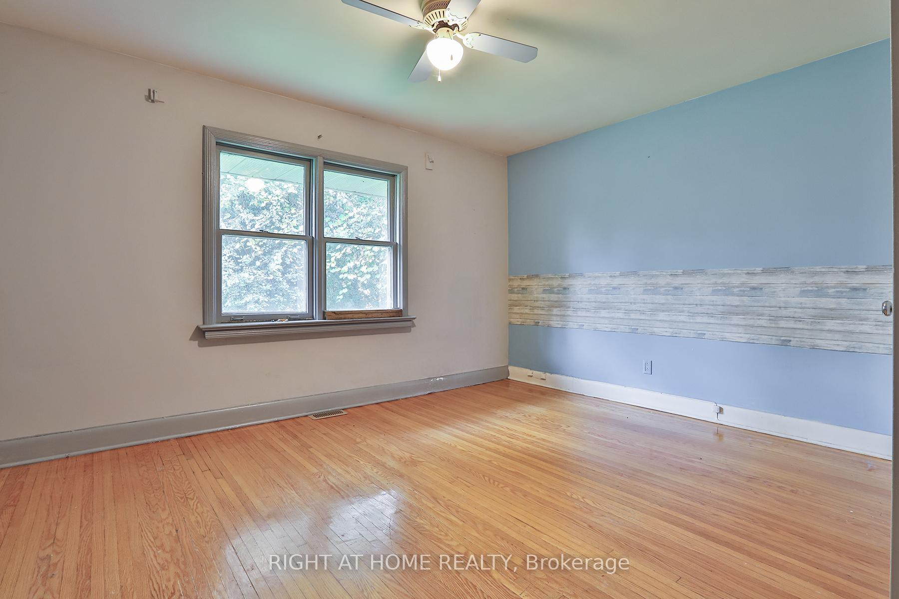 Photo 10 of 6661 Major Mackenzie Drive E, Markham, Greensborough — HOMEH