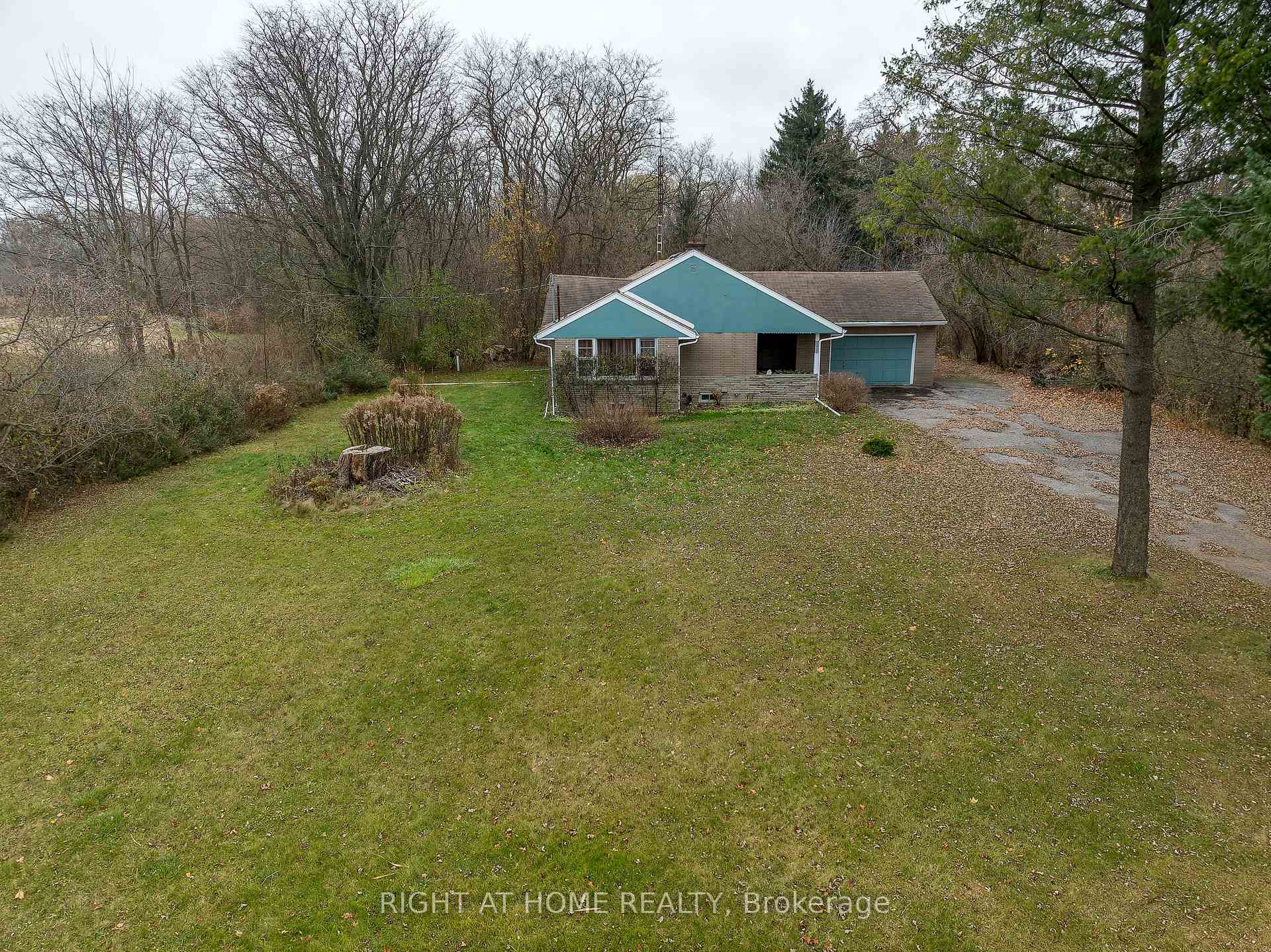 Photo 24 of 6661 Major Mackenzie Drive E, Markham, Greensborough — HOMEH