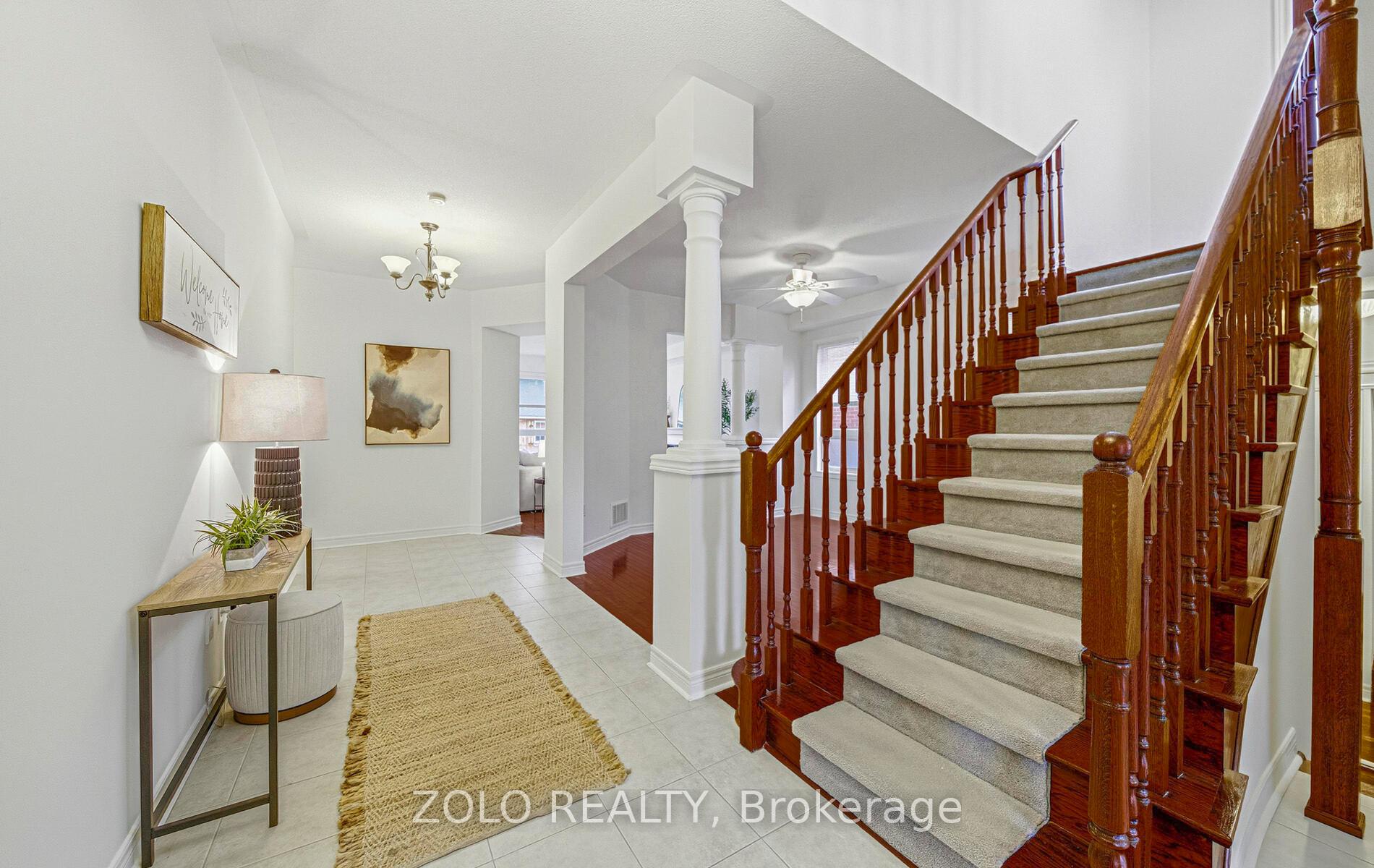 Photo 3 of 8 Covington Drive, Whitby, Brooklin — HOMEH