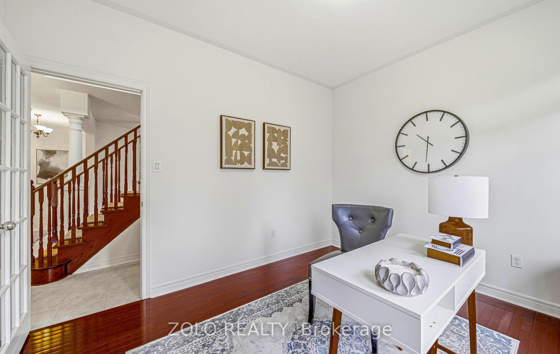 Photo 5 of 8 Covington Drive, Whitby, Brooklin — HOMEH