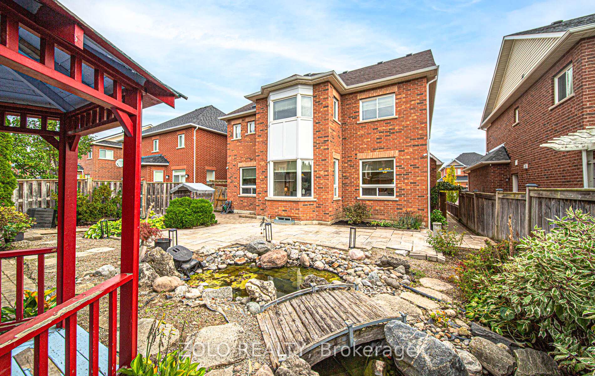 Photo 28 of 8 Covington Drive, Whitby, Brooklin — HOMEH