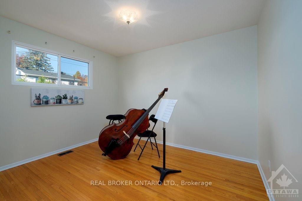 Photo 12 of 2368 Jefferson Street, Ottawa, Guildwood Estates - Urbandale Acres — HOMEH