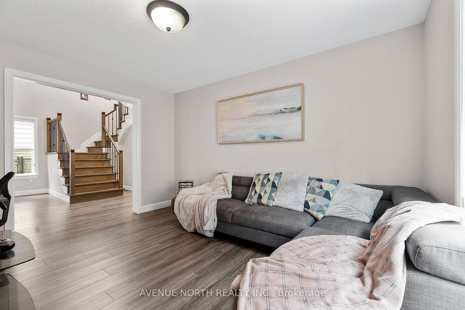 Photo 27 of 644 Devonwood Circle, Ottawa, Blossom Park/Kemp Park/Findlay Creek — HOMEH