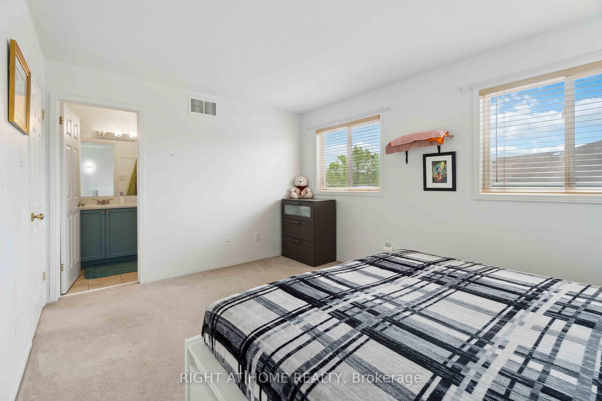 Photo 11 of 123 Wolff Crescent, Arnprior — HOMEH