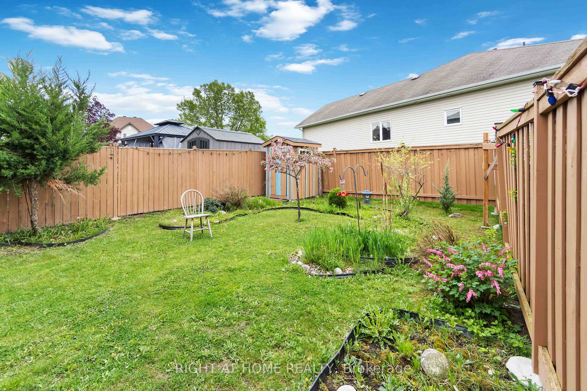 Photo 24 of 123 Wolff Crescent, Arnprior — HOMEH