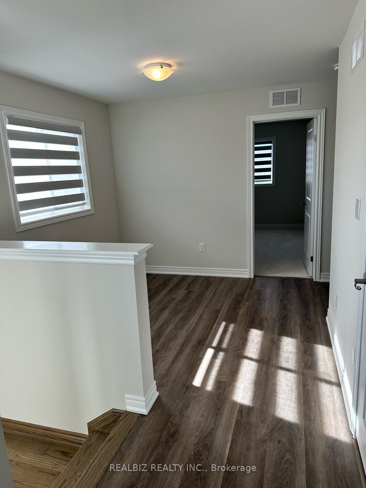 Photo 9 of 210 Sunflower Place, Welland, West Welland — HOMEH