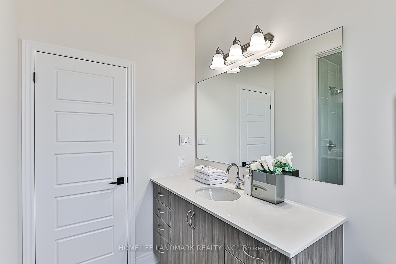 Photo 28 of 62 Jinnah Avenue, Markham, Middlefield — HOMEH