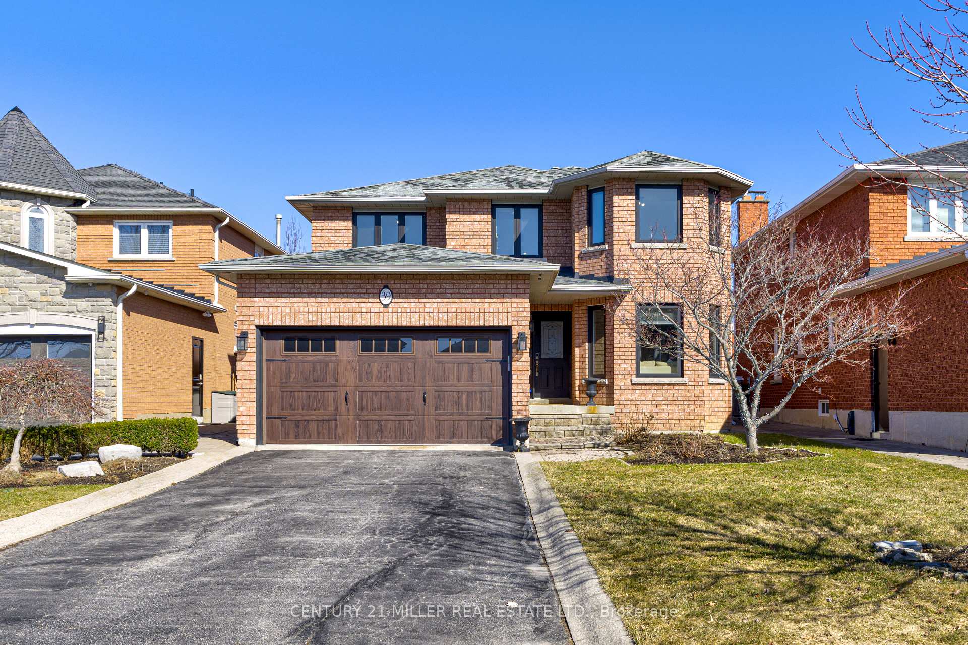 Photo 1 of 39 Iona Crescent, Vaughan, Elder Mills — HOMEH